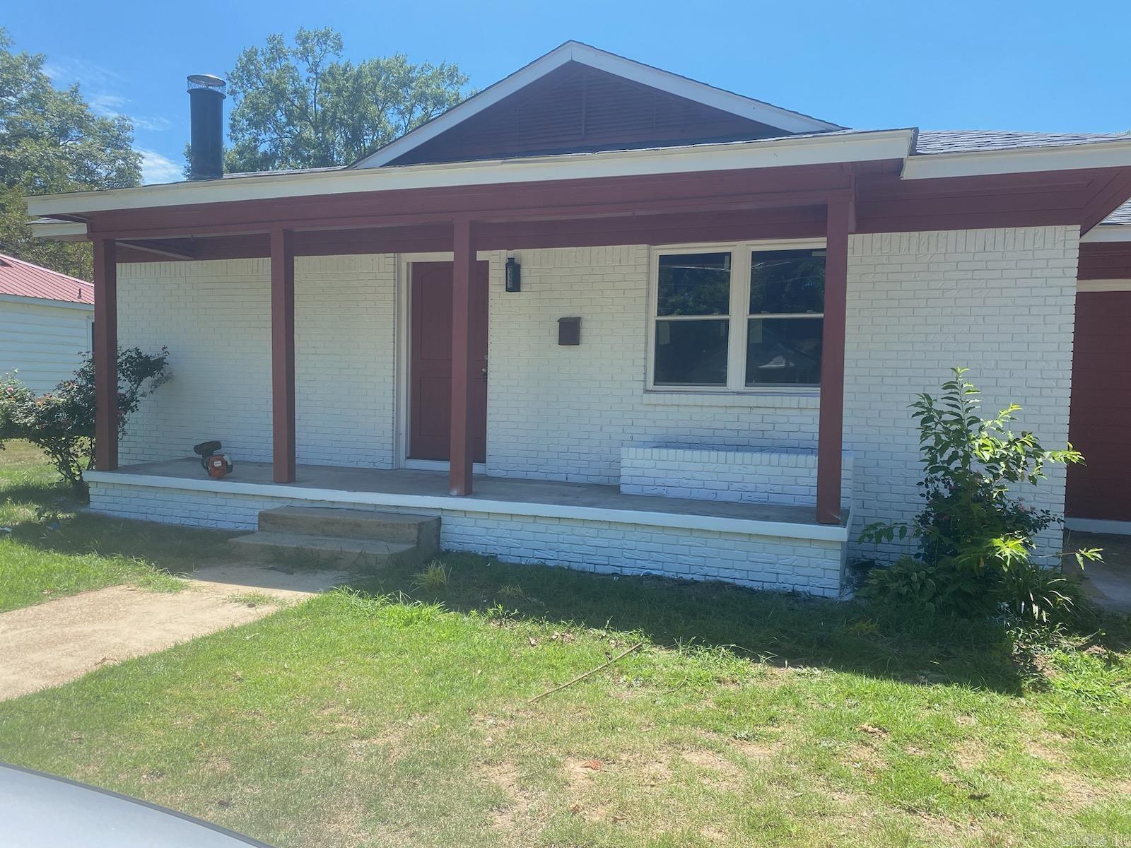 7th St, Nashville, AR 71852