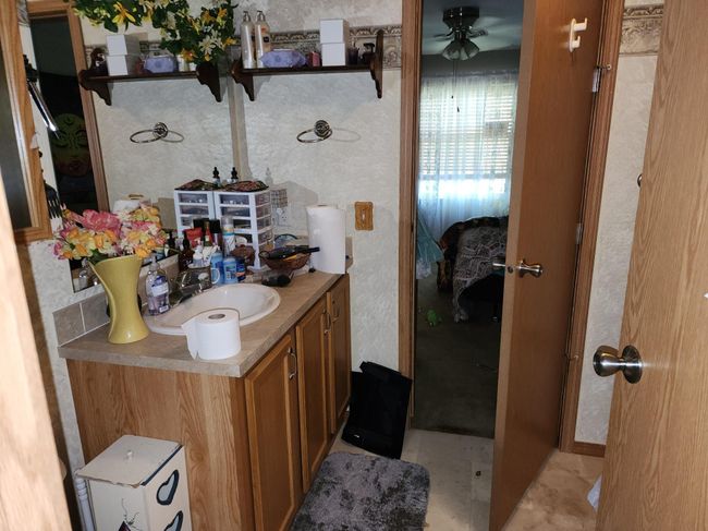 Master bath 2.jpg | Image 9
