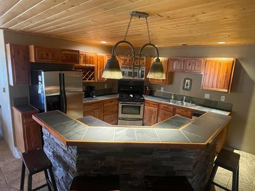 c-17 Winter Park Ln, Angel Fire, NM, 87710-8304 | Card Image