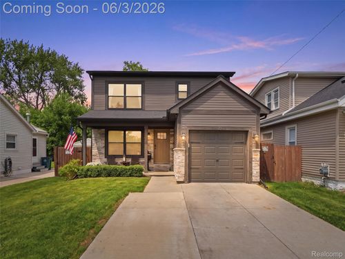 70 W Shevlin Ave, Hazel Park, MI, 48030-1134 | Card Image