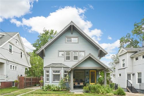 1438 Newman Ave, Lakewood, OH, 44107-5118 | Card Image