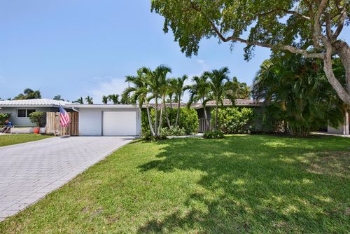3652 Ne 18th Ave, Oakland Park, FL, 33334-5430 | Card Image