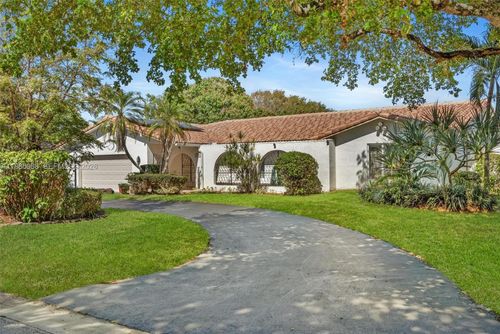 11101 Nw 26th Dr, Coral Springs, FL, 33065-3567 | Card Image