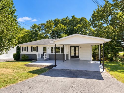 210 Rolling Rd, Shelbyville, TN, 37160-2432 | Card Image