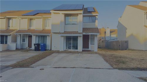 3853 Chimney Creek Dr, Virginia Beach, VA, 23462-6831 | Card Image