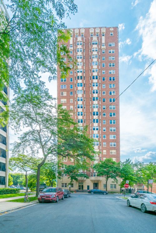 3a-5000 S Cornell Ave, Chicago, IL, 60615-3036 | Card Image