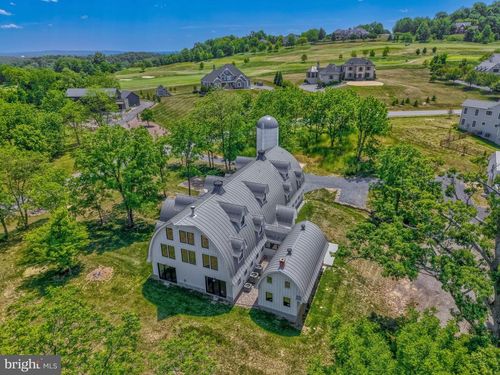 18360 Turnberry Dr, ROUND HILL, VA, 20141-2598 | Card Image