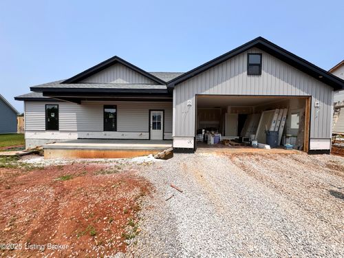 58 Robert Allen Ln, Brandenburg, KY, 40108-5462 | Card Image