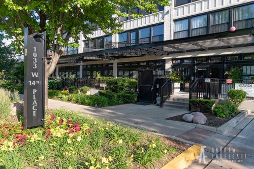 318-1033 W 14th Pl, Chicago, IL, 60608-2997 | Card Image