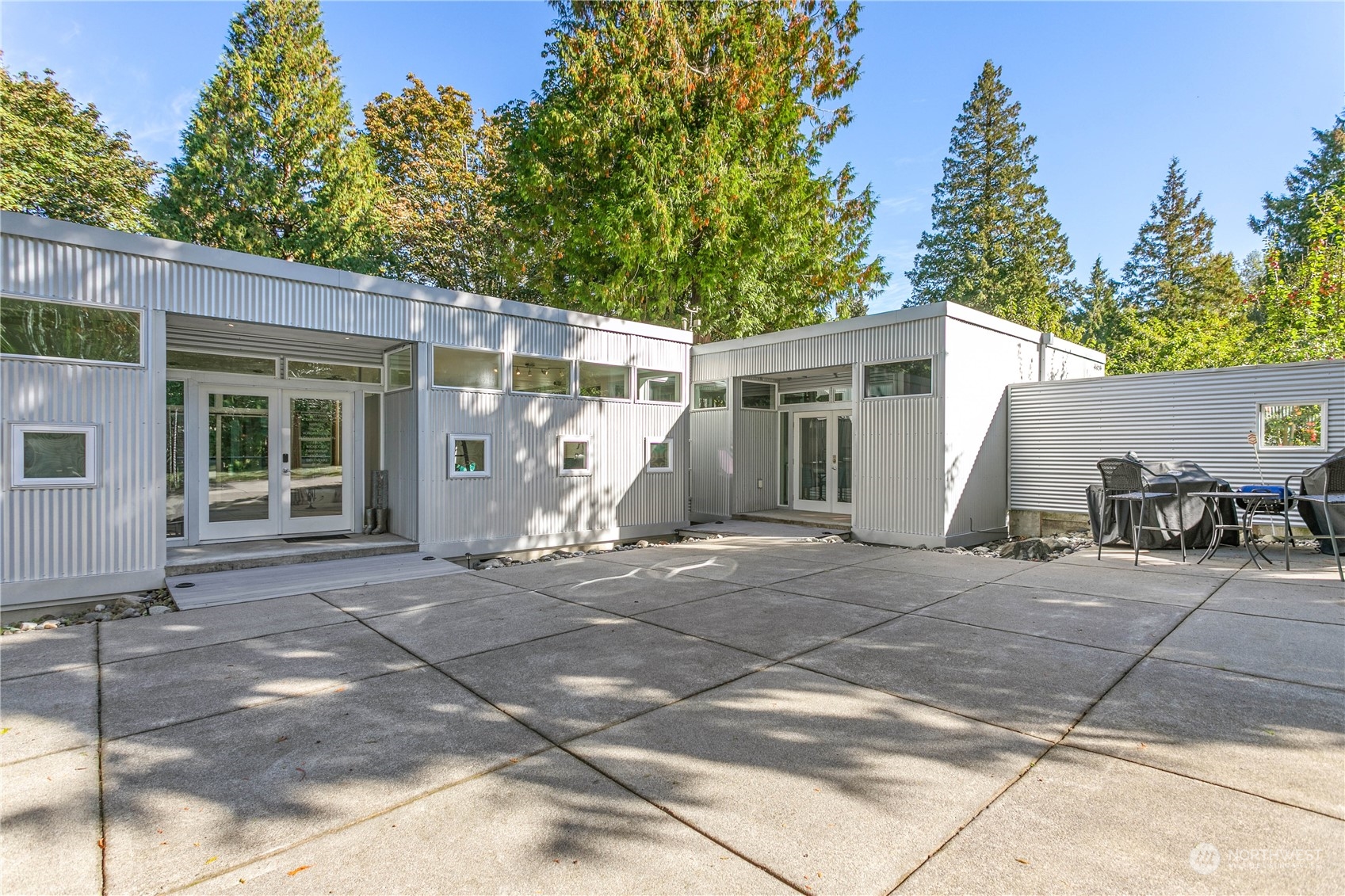 D St, Blaine, WA 98230
