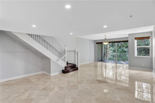 211-7564 Sw 102nd St, Pinecrest, FL, 33156-3114 | Card Image