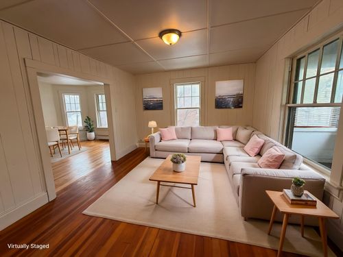 80 Central St, Brattleboro, VT, 05301-6493 | Card Image