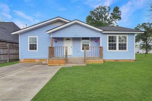 2715 Warren Ave Avenue, Lake Charles, LA, 70601 | Card Image