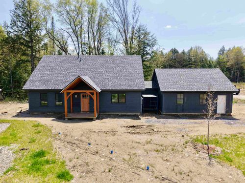 10-8 Sikorsky Ln, Waitsfield, VT, 05673-6324 | Card Image