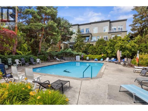 220-1056 Bernard Ave, Kelowna, BC, V1Y8L7 | Card Image