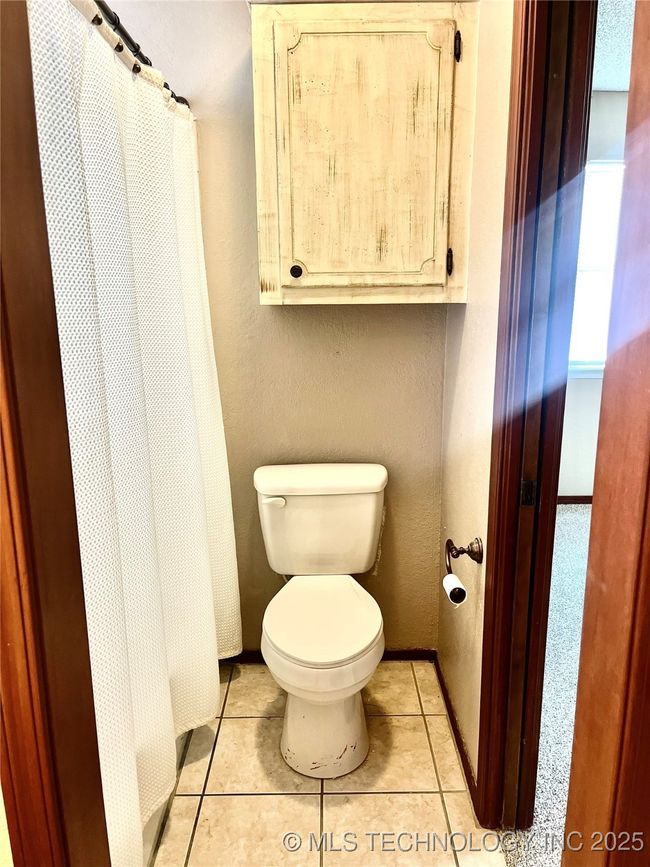 Main Bath | Image 11