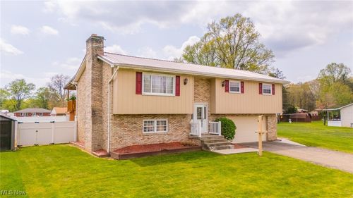 90 Norman Dr, Bloomingdale, OH, 43910-7770 | Card Image