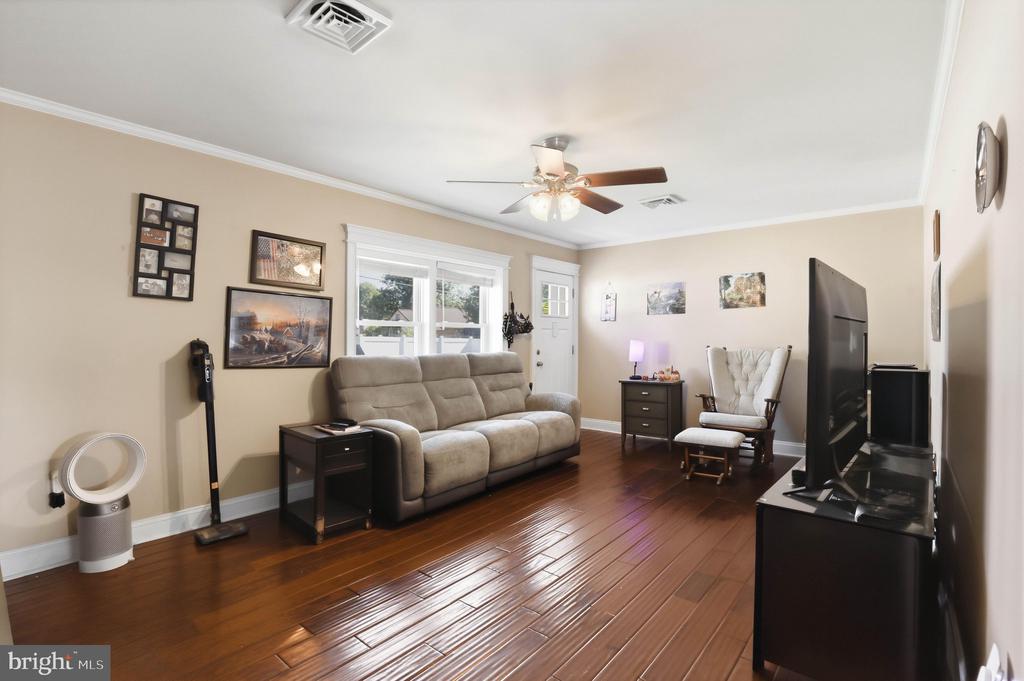 Residential in LANDISVILLE 4
