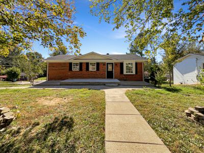 701 Sanders St, House other with 2 bedrooms, 2 bathrooms and 1 parking in Lewisburg TN | Image 1