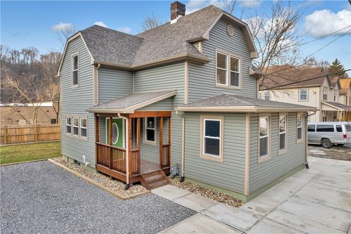 500 Highland Ave, Aliquippa, PA, 15001-3720 | Card Image