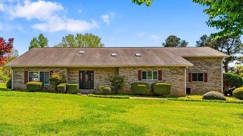 189 Billy Jo Rd, Mooresville, NC, 28117-8131 | Card Image