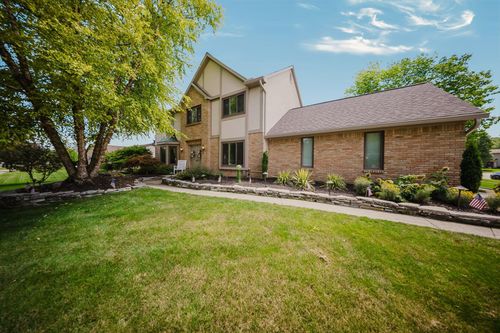 1619 Tuscarora Dr, Grove City, OH, 43123-9037 | Card Image