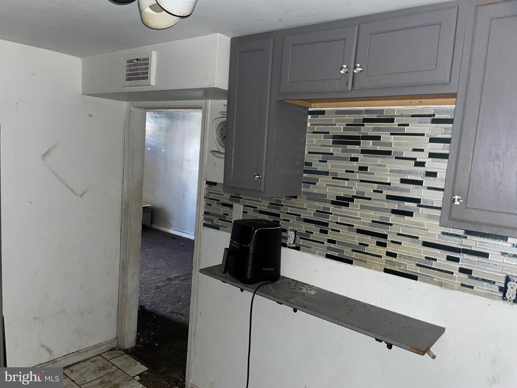 Residential in PHILADELPHIA 5