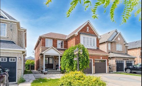 767 Sombrero Way, Mississauga, ON, L5W1S8 | Card Image