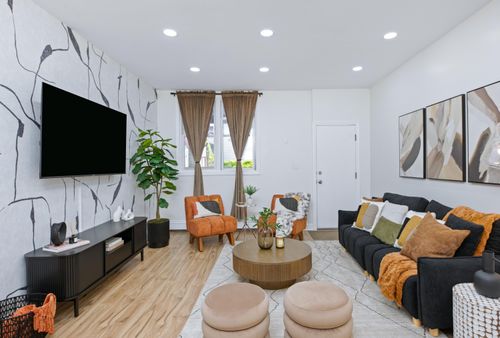 1-423 5th St, Union City, NJ, 07087-4016 | Card Image