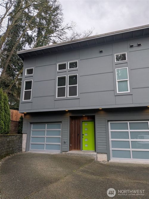 b-2662 E Lake Sammamish Pkwy Ne, Sammamish, WA, 98074-4514 | Card Image