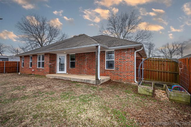 13908 County Road 1566, House other with 3 bedrooms, 2 bathrooms and null parking in Ada OK | Image 4