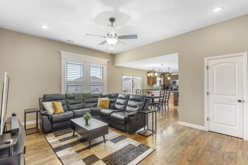 3600 Meandering Ct, COLUMBIA, MO, 65202-0154 | Card Image