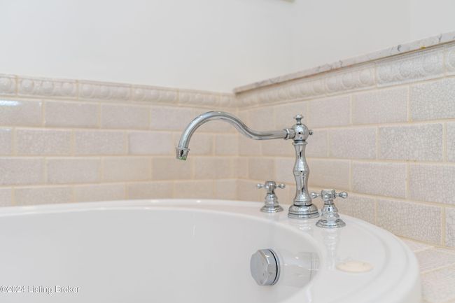 1552 Cherokee Rd, House other with 5 bedrooms, 7 bathrooms and null parking in Louisville KY | Image 72