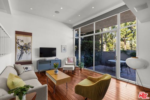 4436 W Kling St, Burbank, CA, 91505 | Card Image