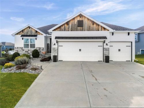 16855 Nw 133rd St, Platte City, MO, 64079-7517 | Card Image