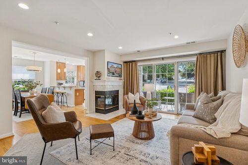 404-12-404 Ridgepoint Pl, Gaithersburg, MD, 20878-5694 | Card Image