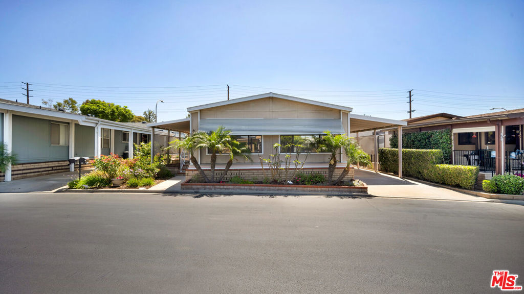 Manufactured In Park in Brea 2