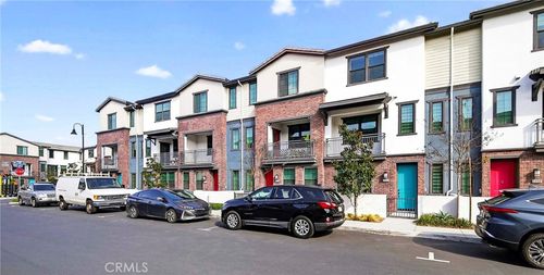 6982 Crimson Dr, Buena Park, CA, 90621-1175 | Card Image