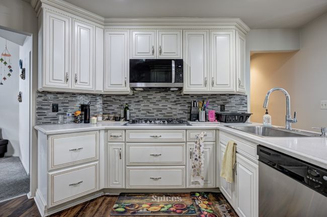 6255 Celeste Rd, Condo with 4 bedrooms, 4 bathrooms and null parking in West Bloomfield MI | Image 19
