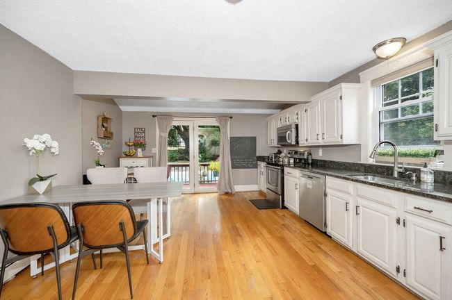 12 Norval Ave, House other with 3 bedrooms, 2 bathrooms and 4 parking in Stoneham MA | Image 5
