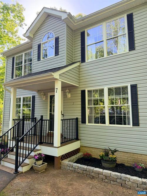 7 Ashcake Ter, PALMYRA, VA, 22963-3224 | Card Image
