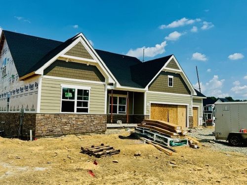 1004 Gallery Ct, Penn Twp - WML, PA, 15644 | Card Image