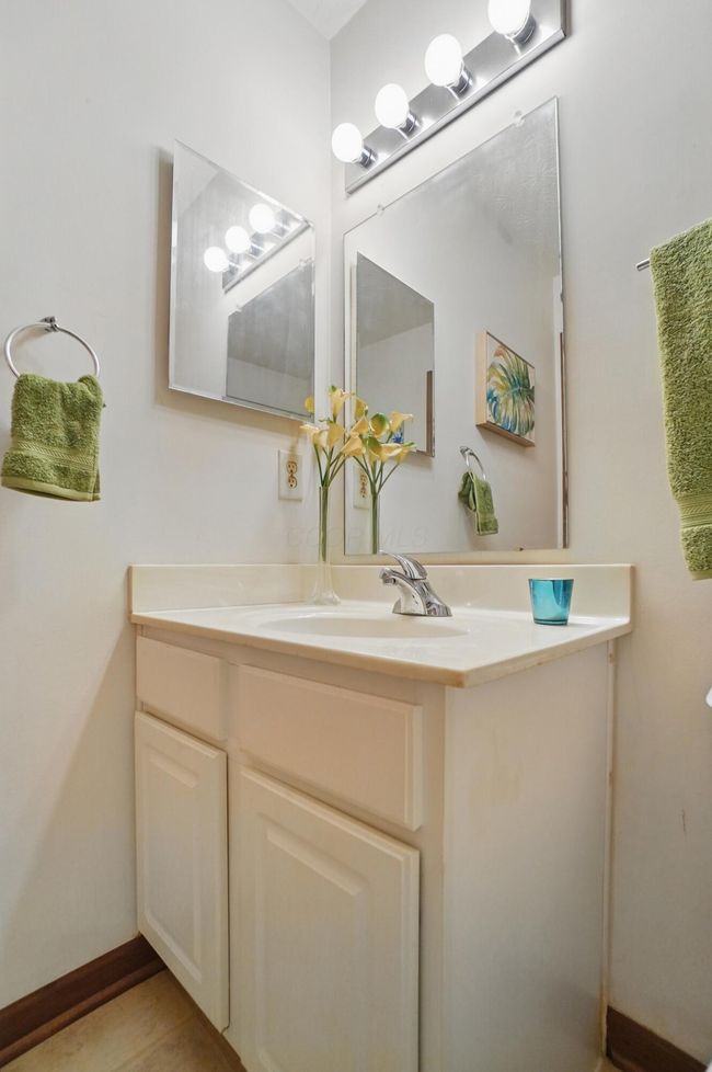 1111 Harley Run Dr, House other with 3 bedrooms, 3 bathrooms and null parking in Blacklick OH | Image 30