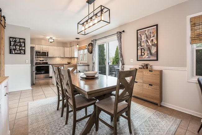 Dining to kitchen | Image 15