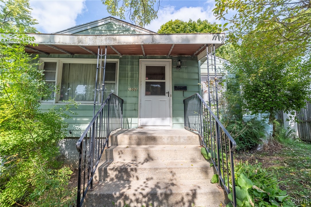 Fayette St, Syracuse, NY 13224