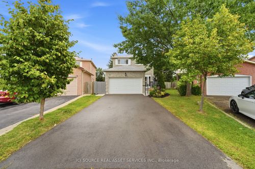 20 Kesteven Cres, Brampton, ON, L6W4E1 | Card Image