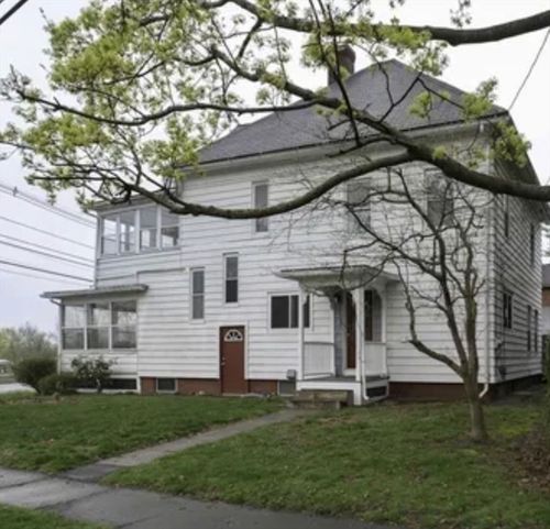300 Bridge St, Northampton, MA, 01060-2422 | Card Image