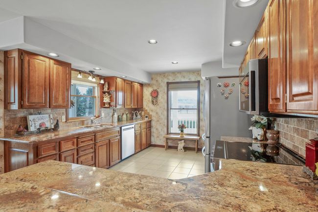 3333 N Ashton Rd, House other with 5 bedrooms, 5 bathrooms and null parking in Otis Orchards WA | Image 15