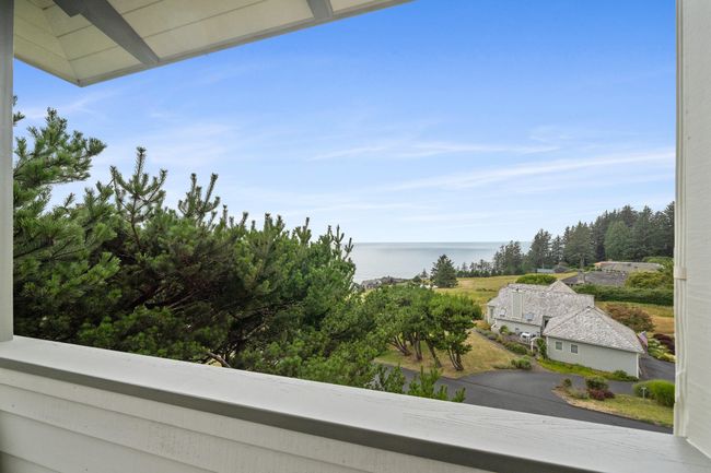 8720 Braeridge Drive, House other with 3 bedrooms, 3 bathrooms and null parking in Nehalem OR | Image 42