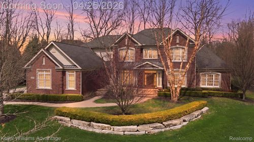 49989 Teton Ridge Dr, Northville, MI, 48168-6850 | Card Image